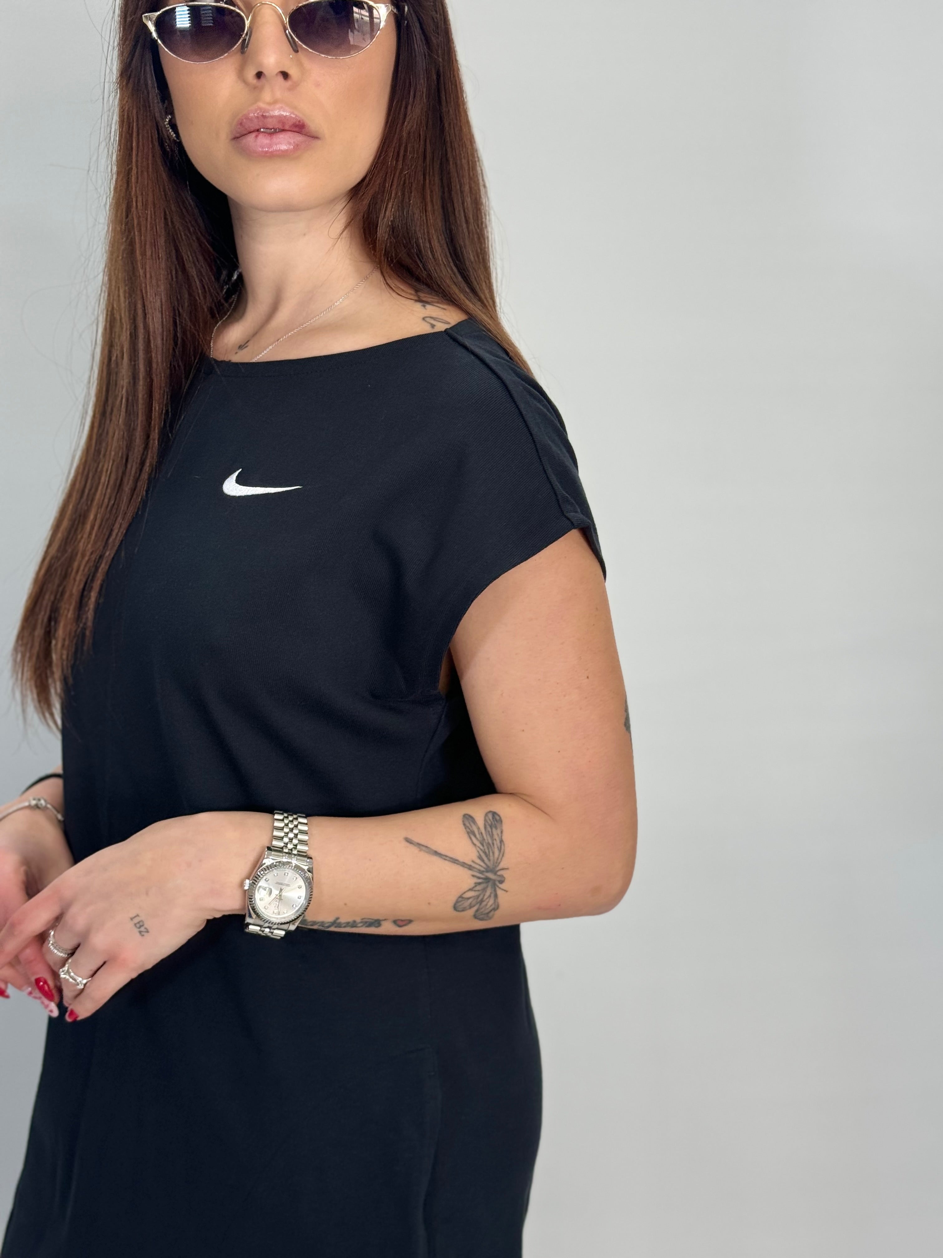 VESTITO NIKE