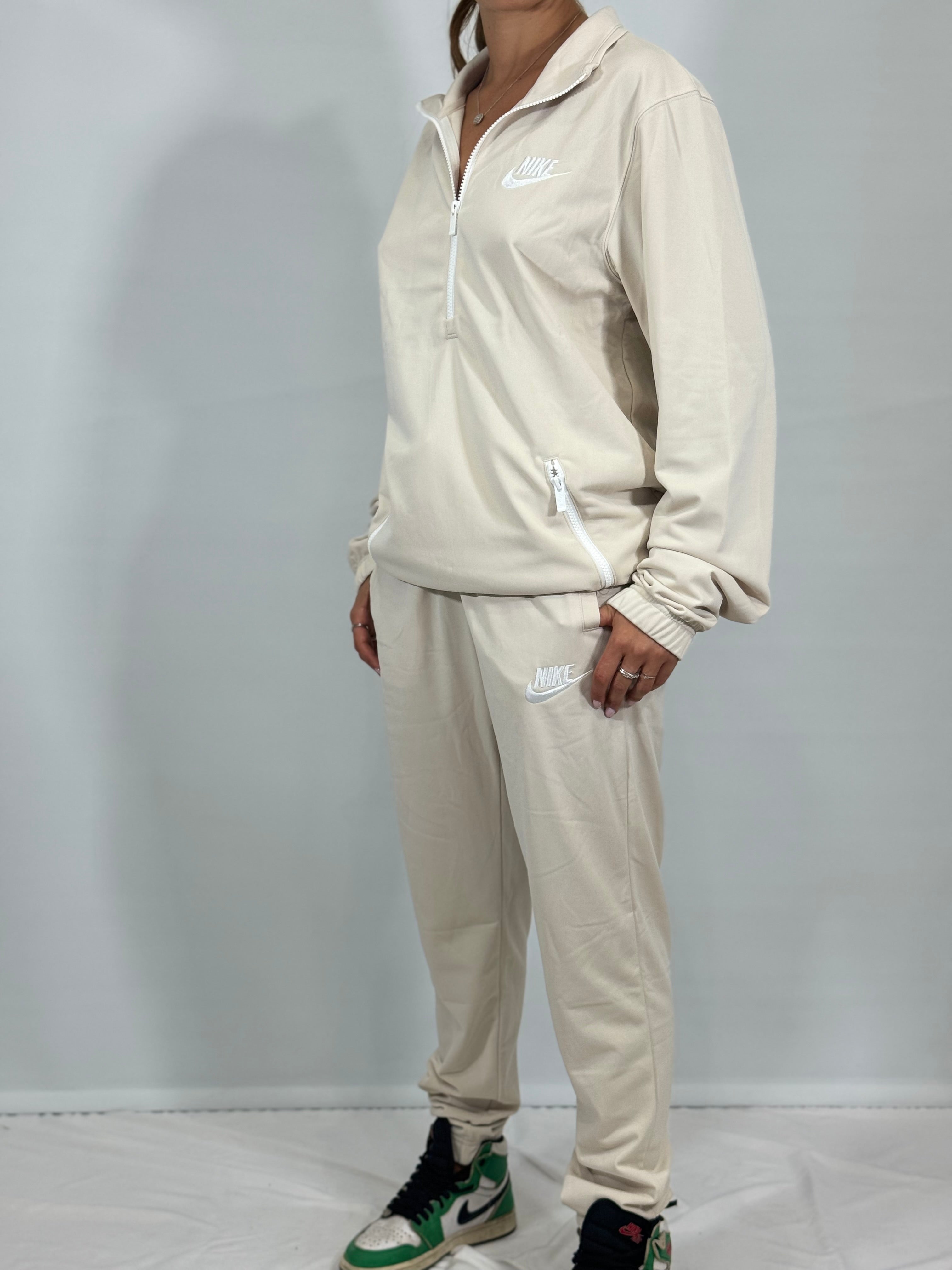 COMPLETO TUTA NIKE