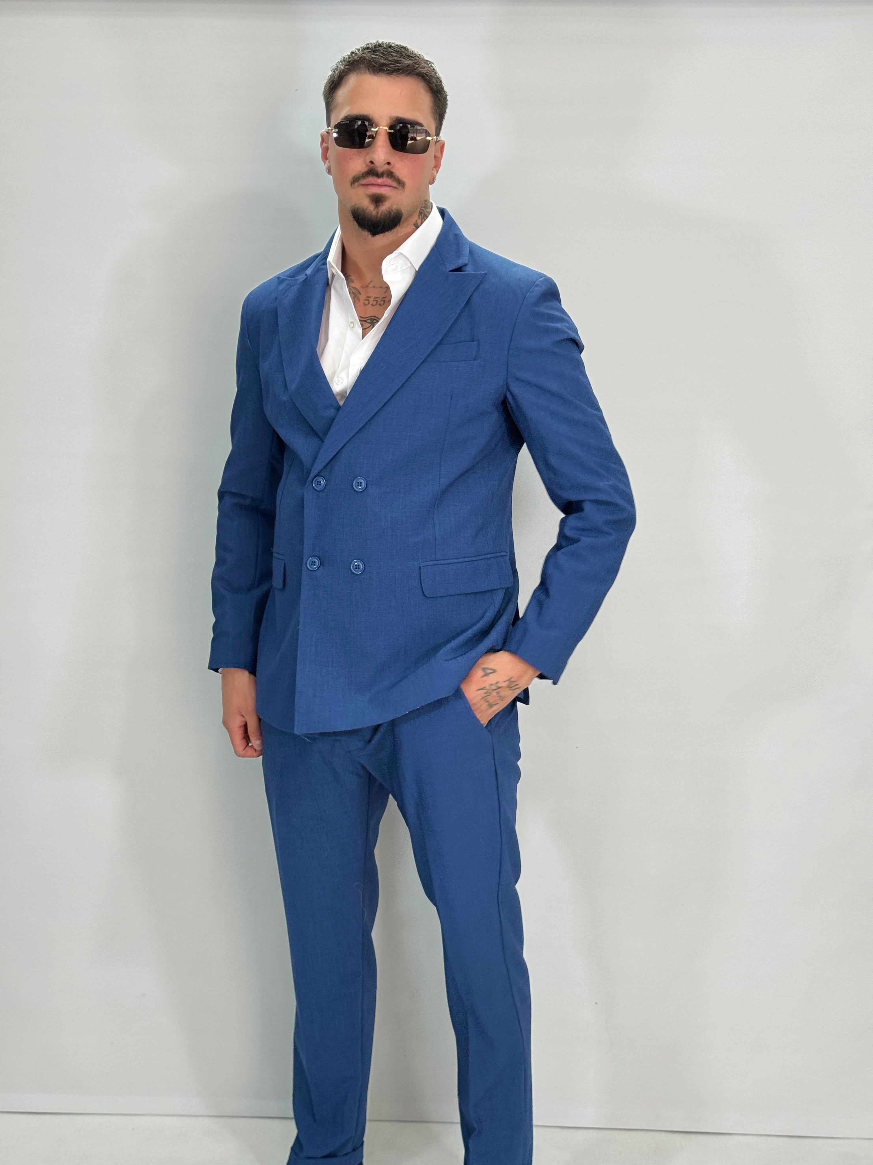 ABITO UOMO