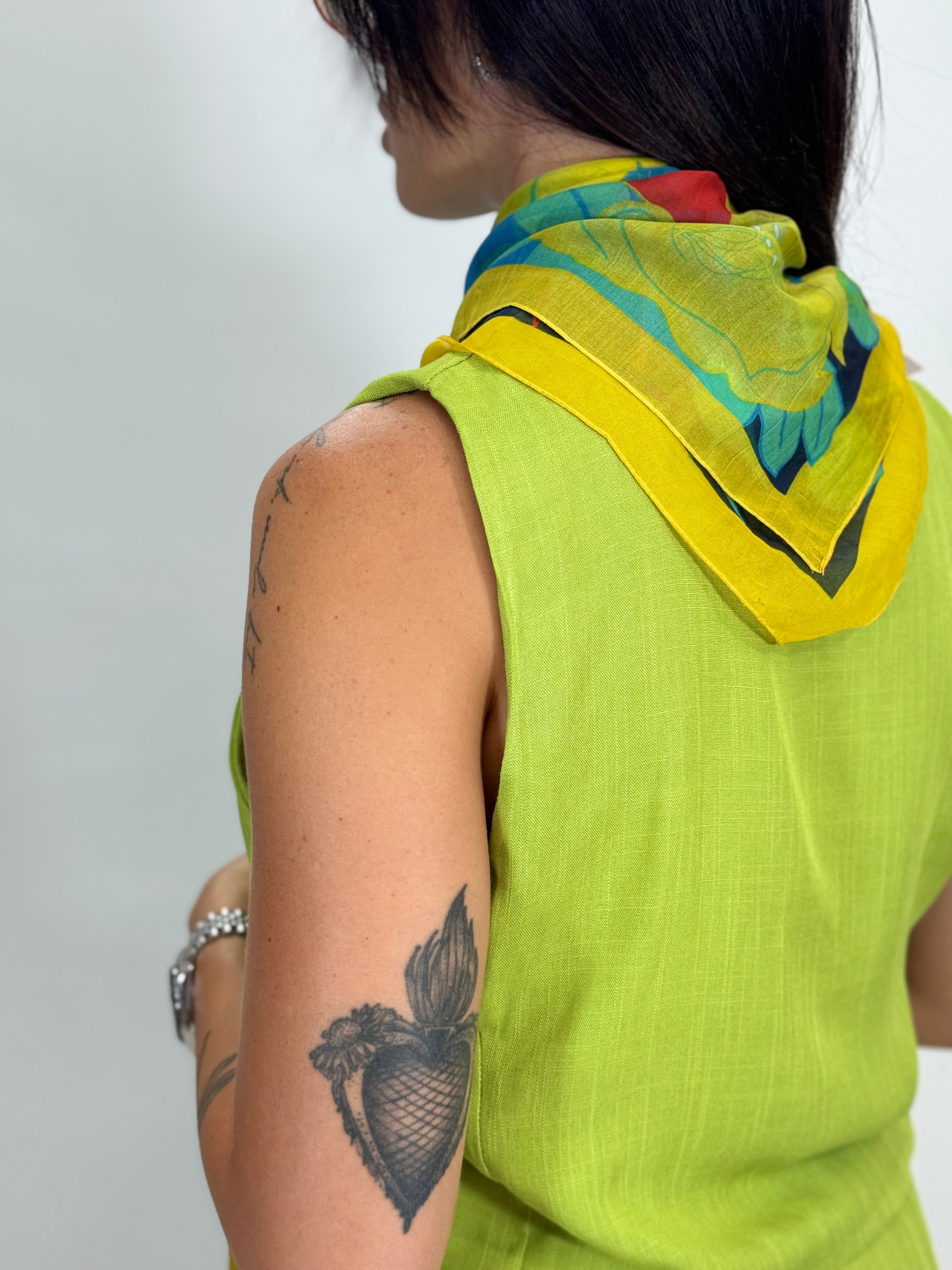 FOULARD