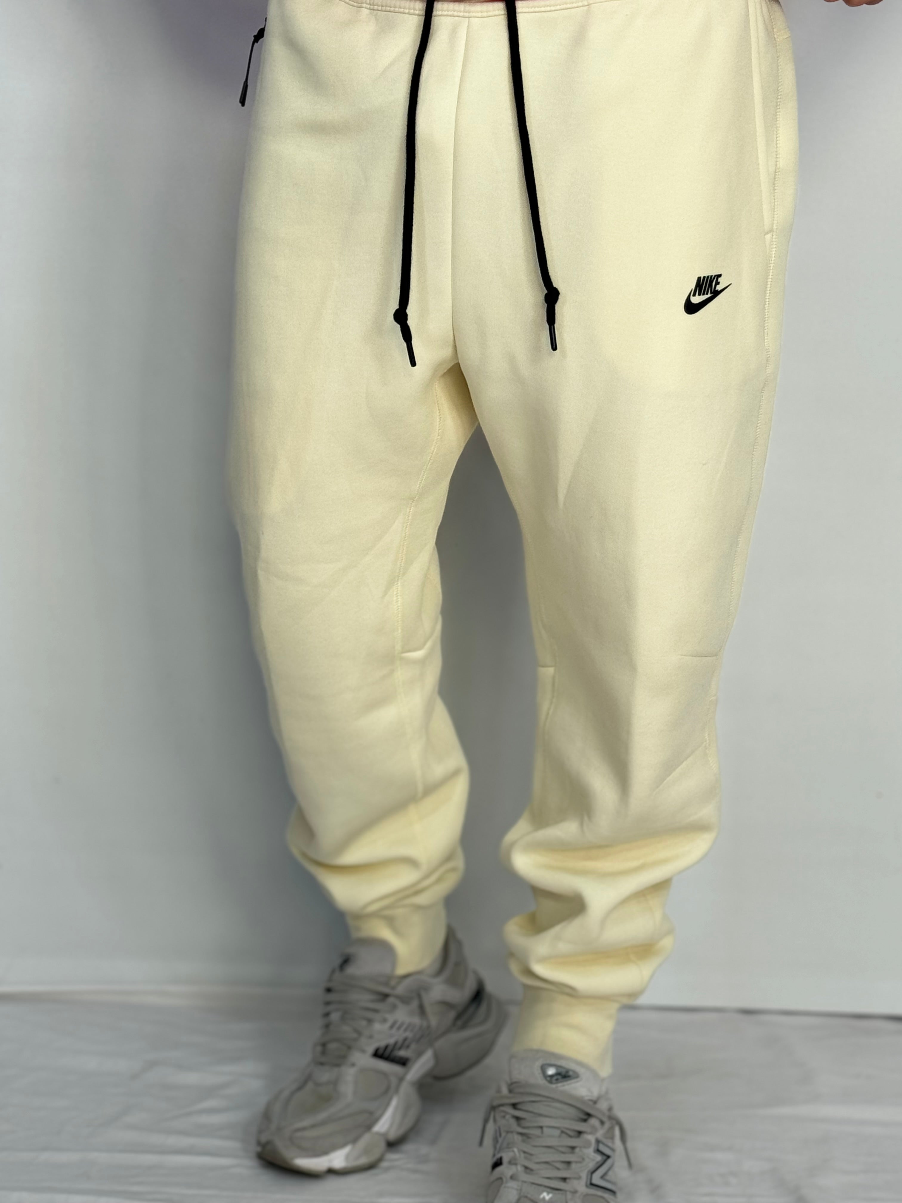 PANTALONE TUTA NIKE TECH