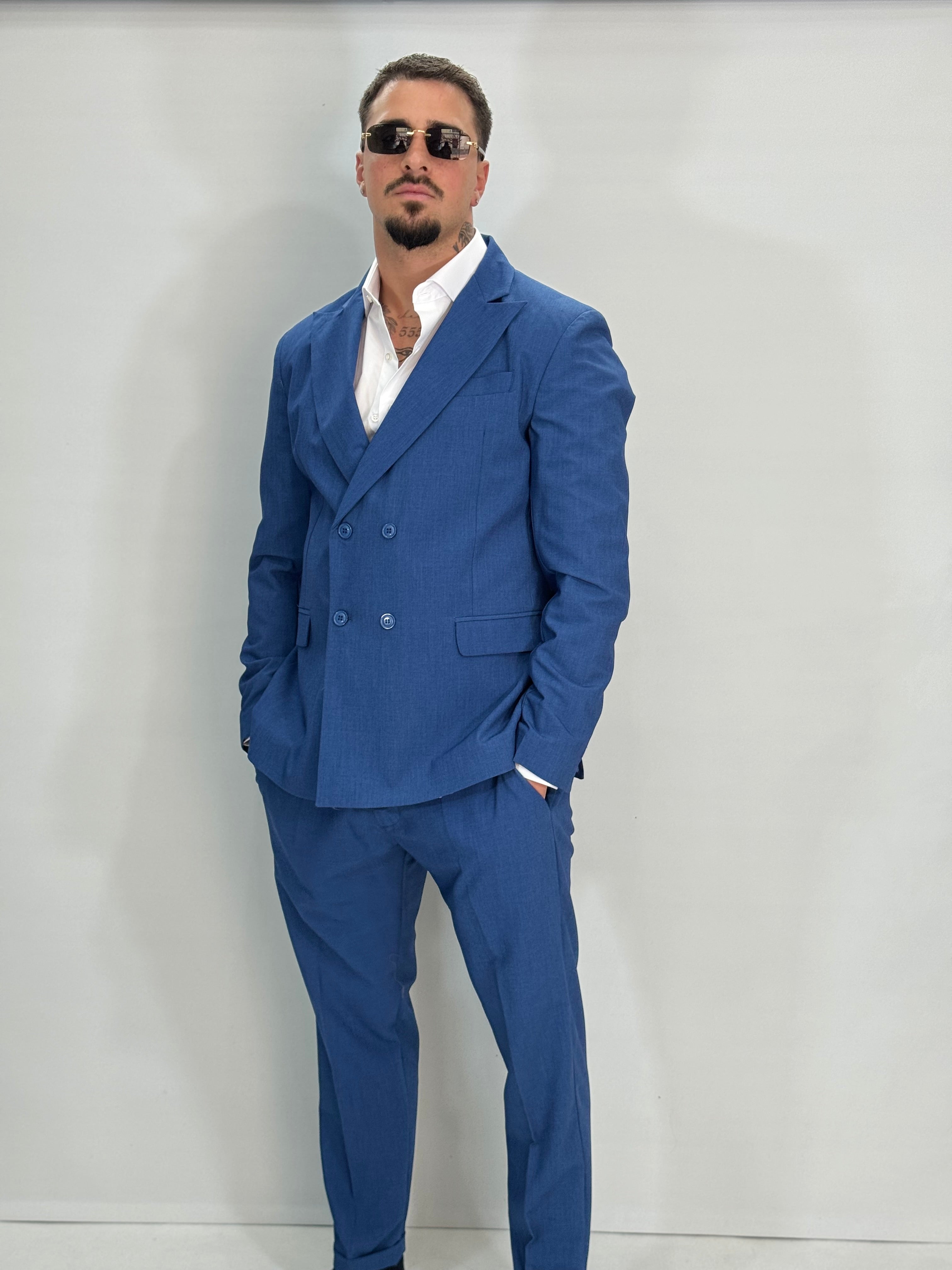 ABITO UOMO