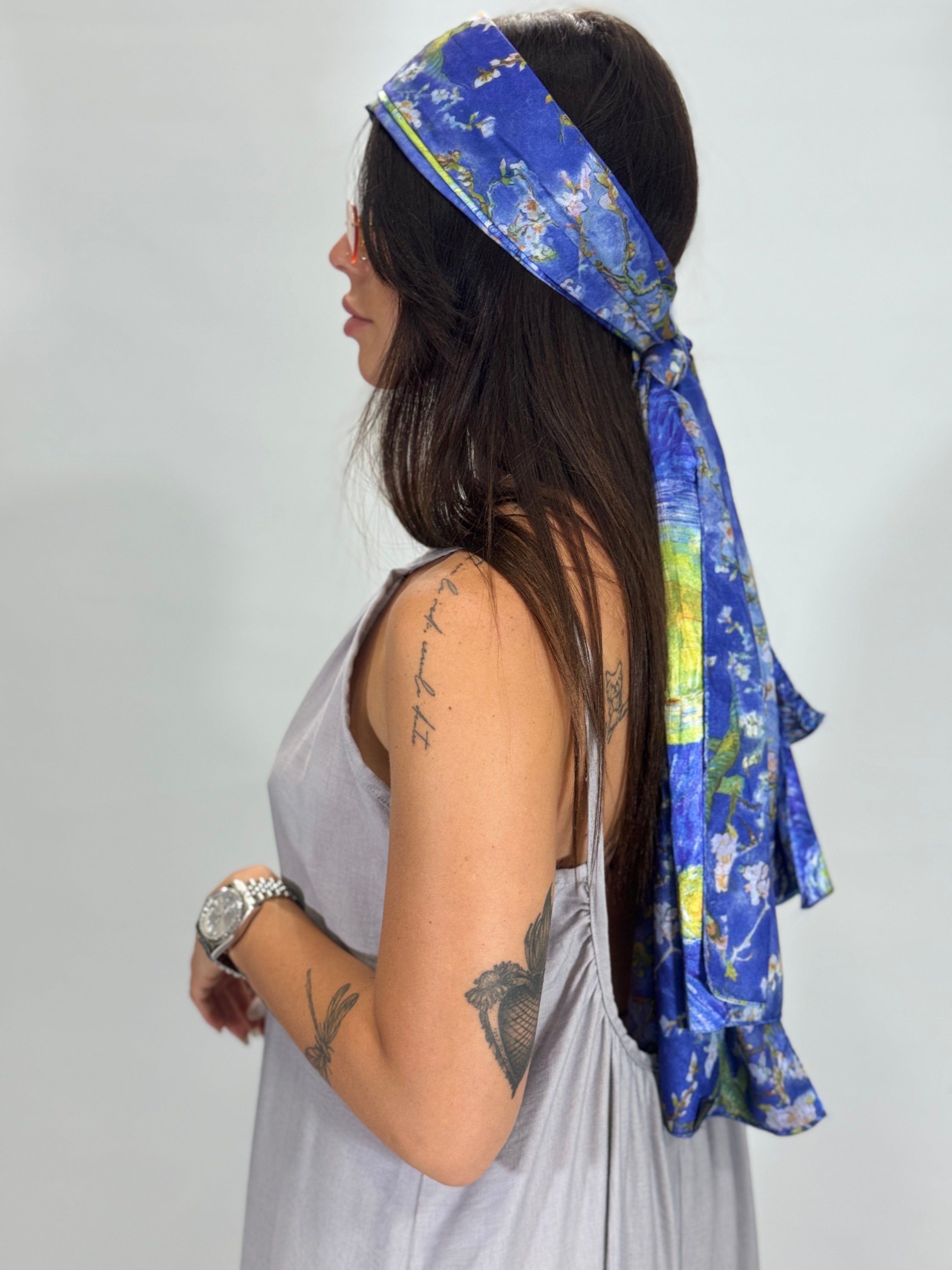 FOULARD