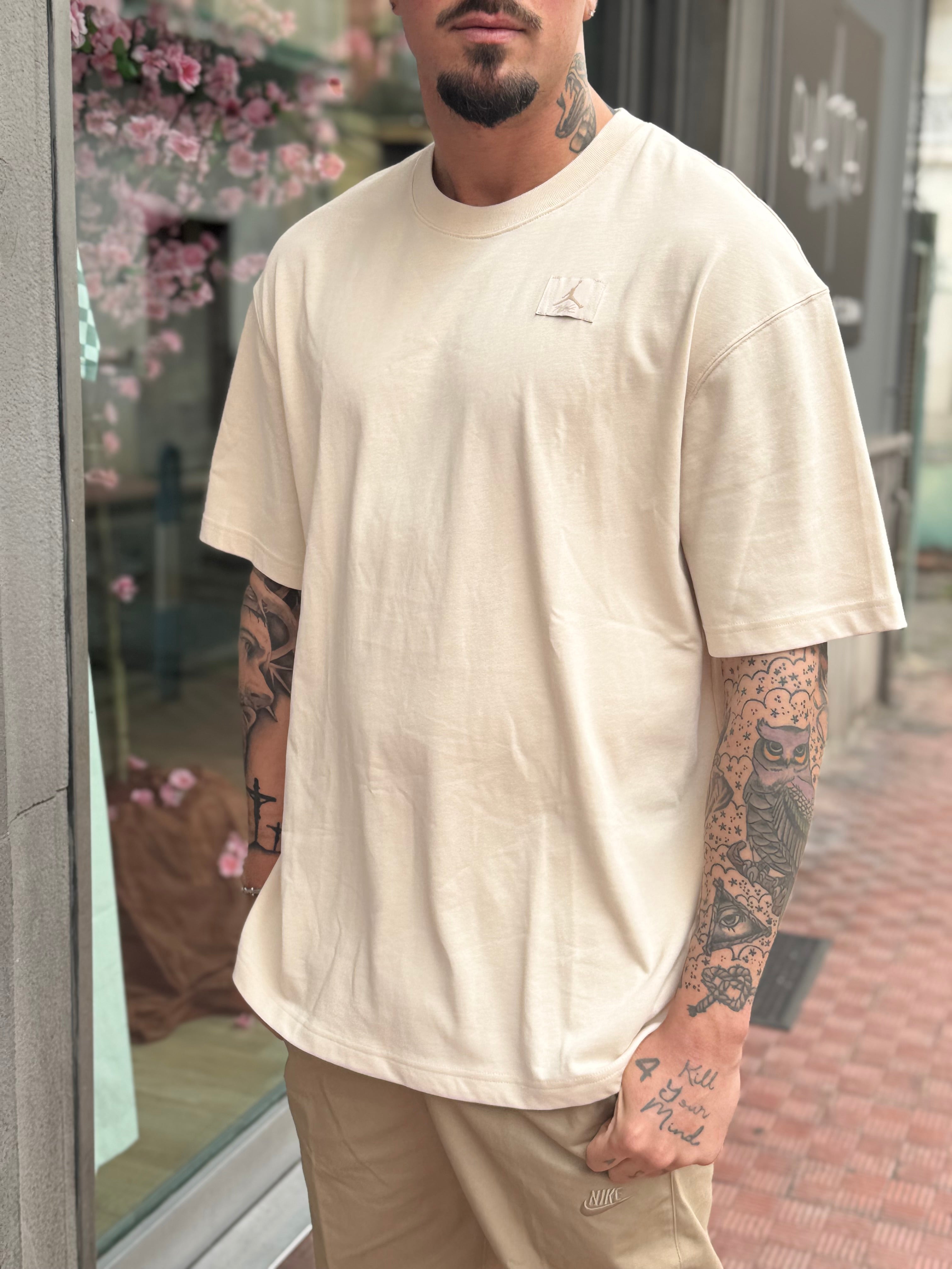 T-SHIRT JORDAN
