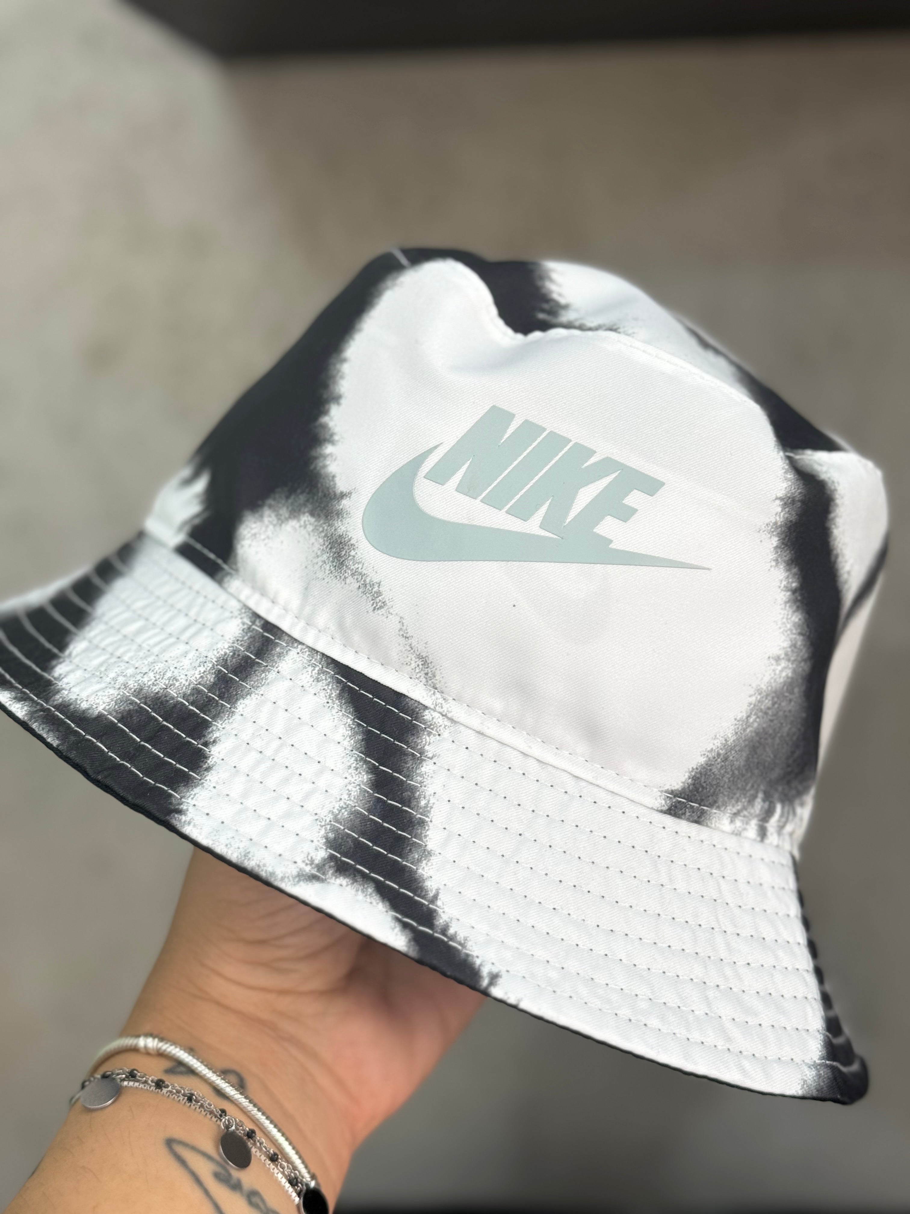 CAPPELLINO PESCATORE NIKE