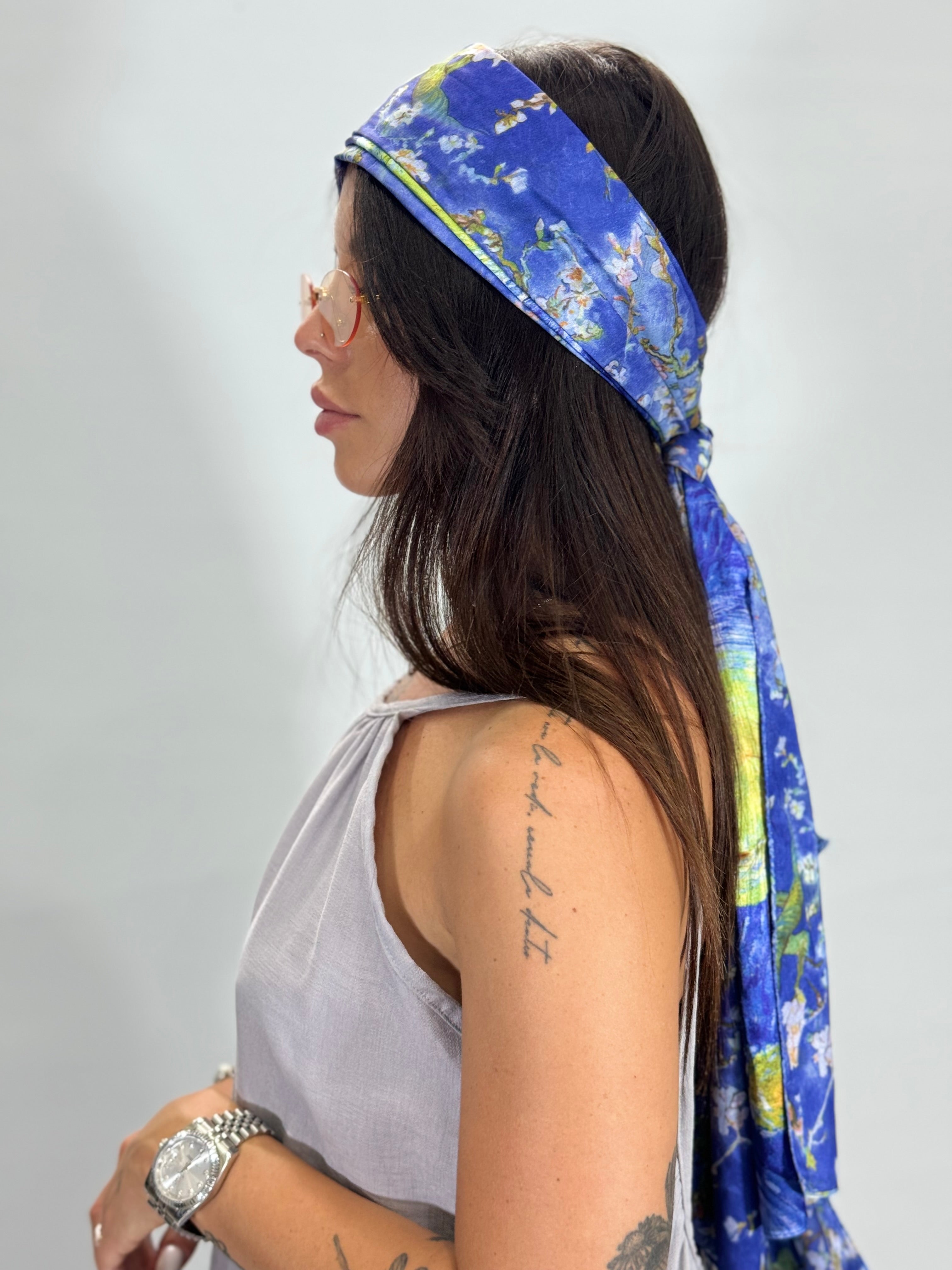 FOULARD
