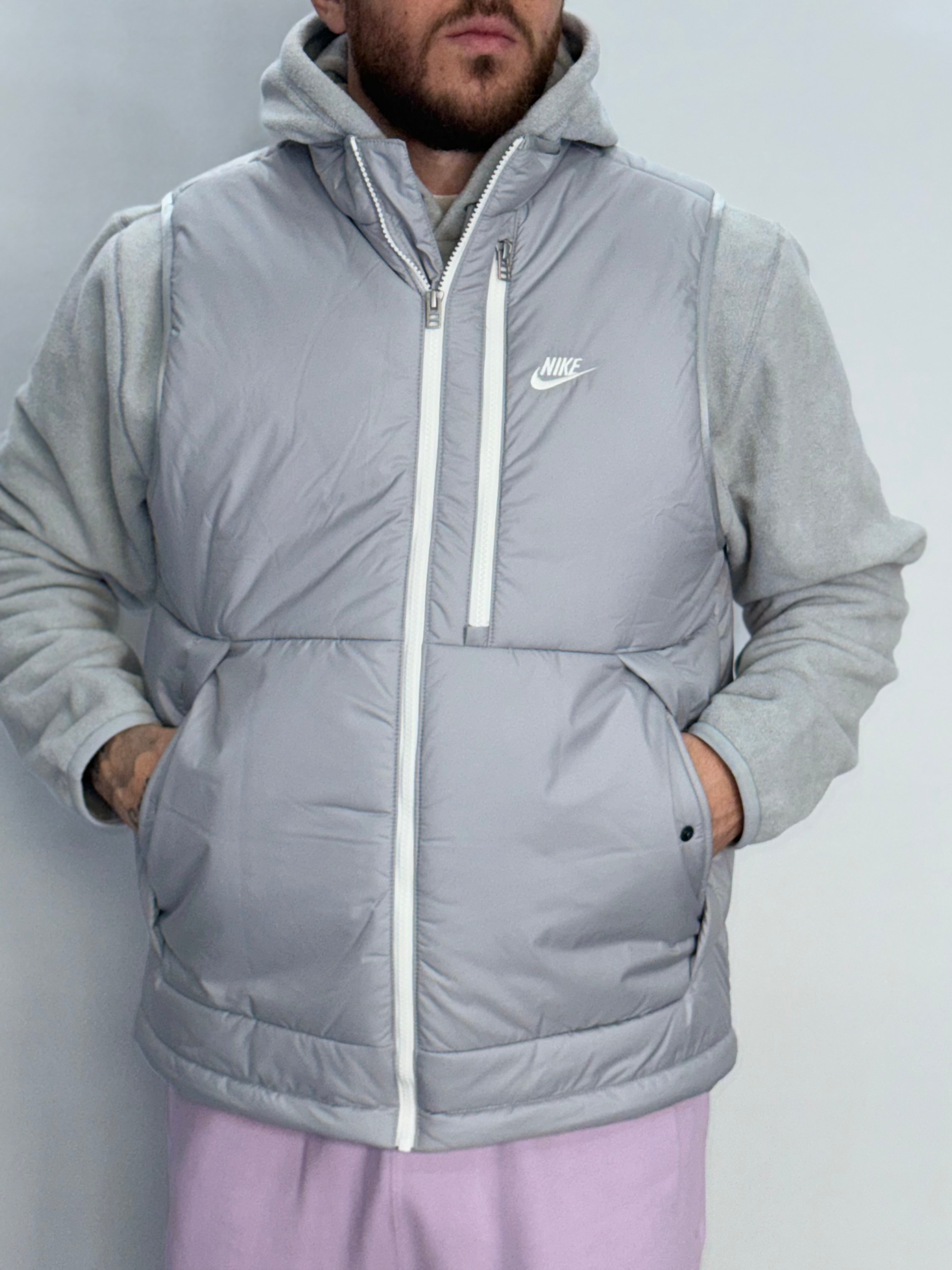 SMANICATO NIKE