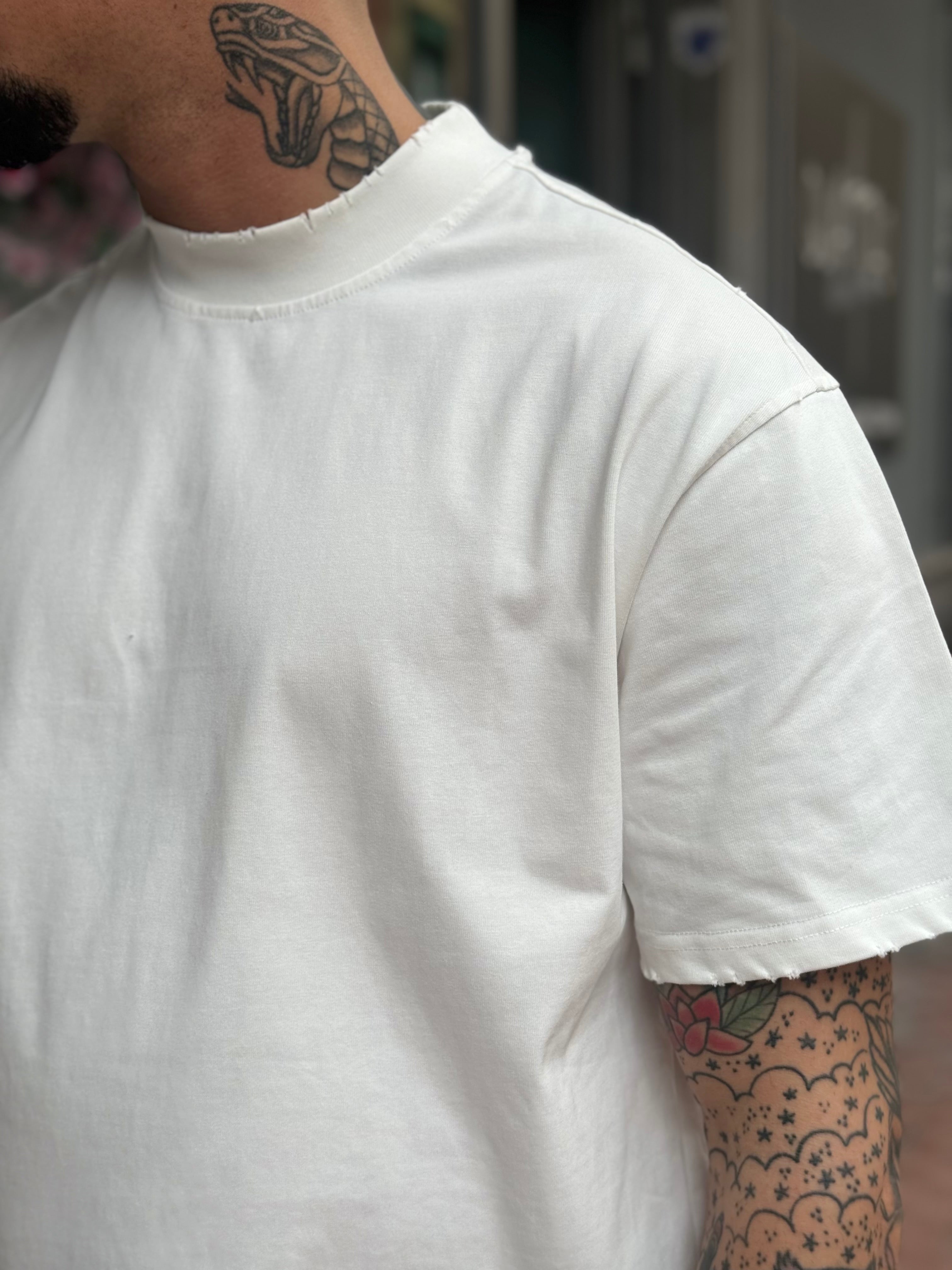 T-SHIRT MEN
